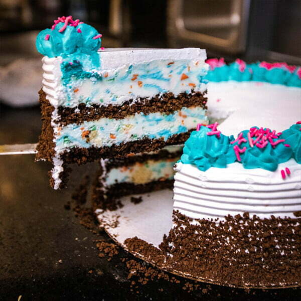 Ice cream cake layers 01